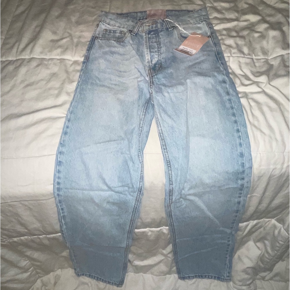 Revice High Wasted Straight Leg Jeans